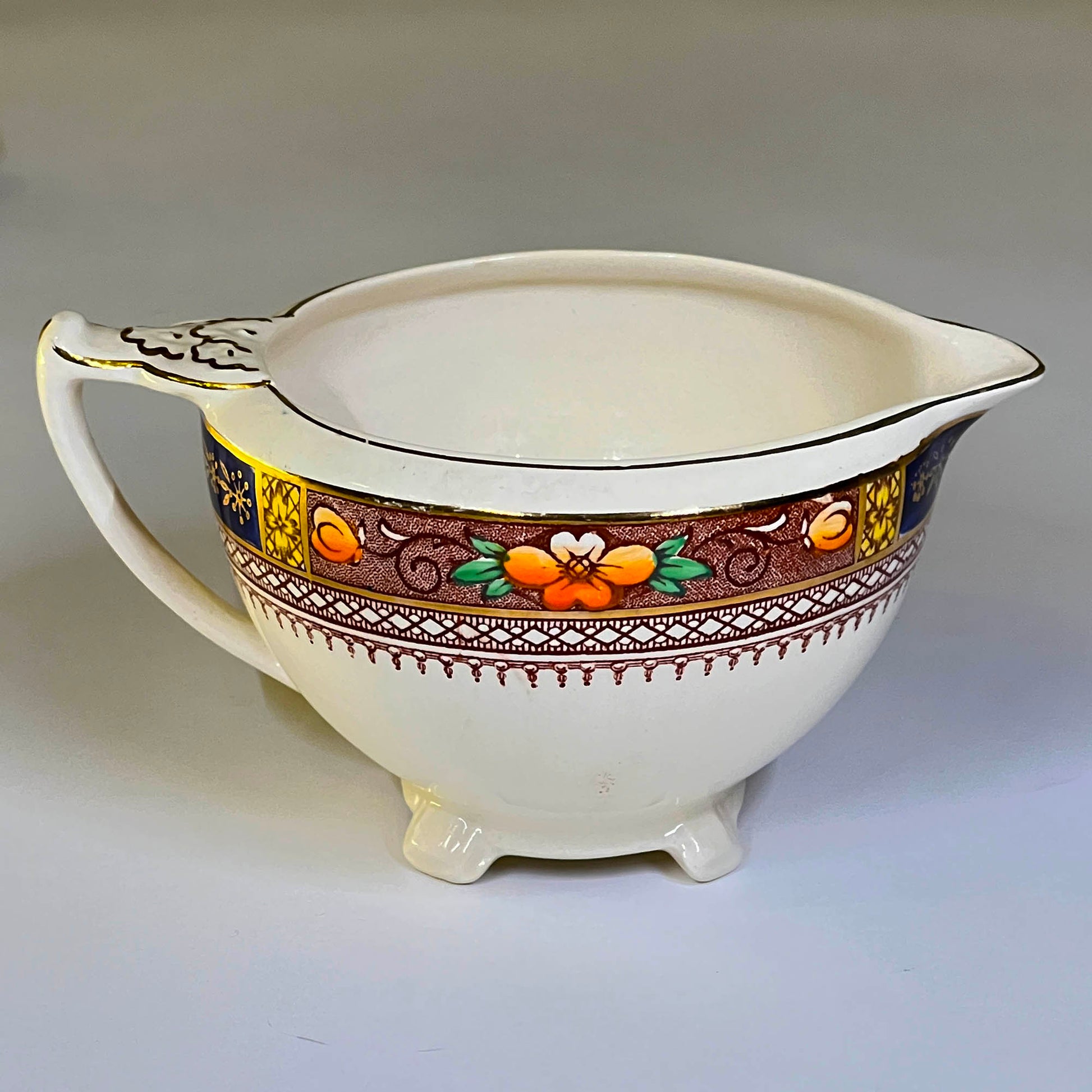 Queen-Mary-SOL-China-Creamer-by-J-and-G-Meakin.-Side-view-2.-Shop-eBargainsAndDeals.com