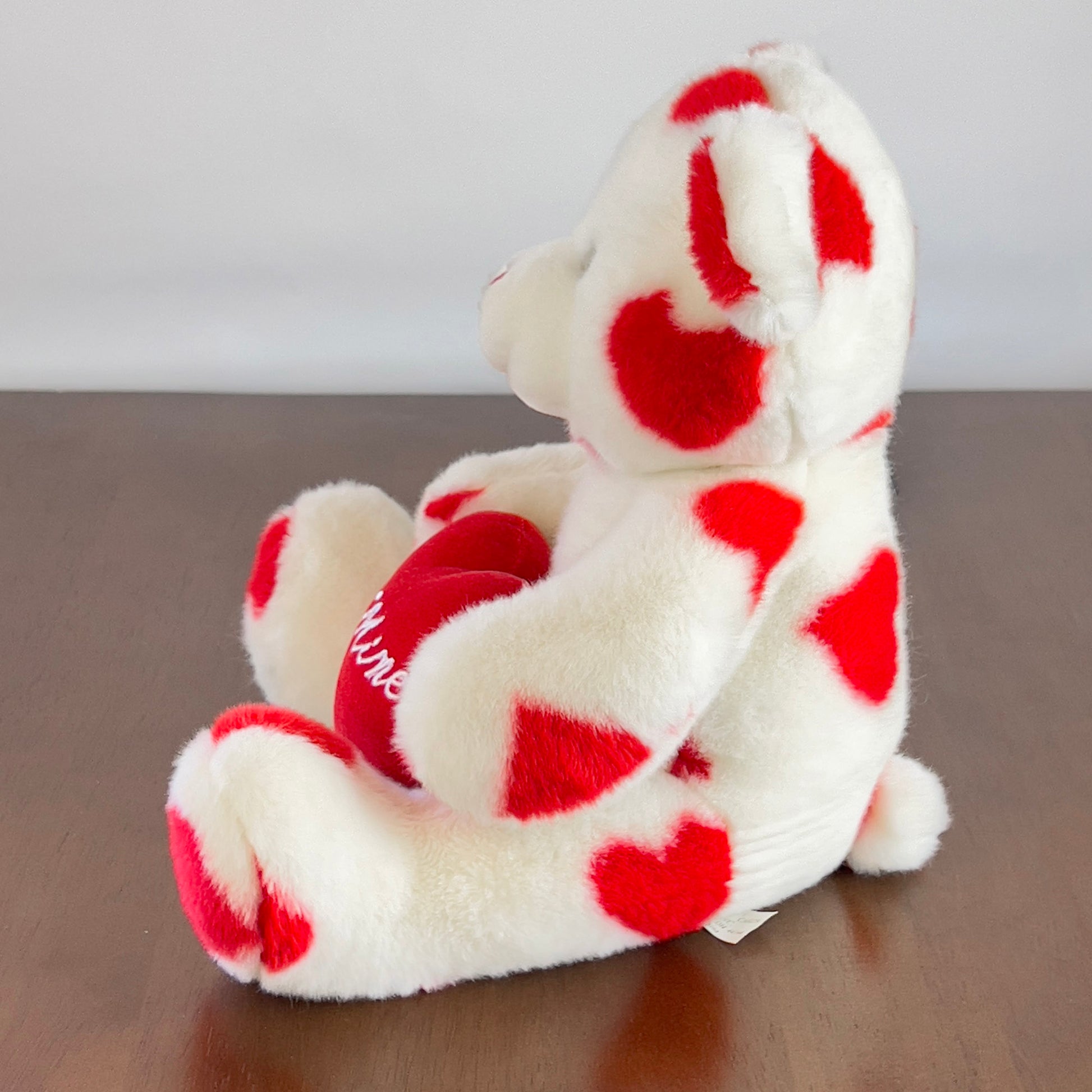 White-and-Red-Heart-Plush-Valentines-Day-Bear.-Shop-eBargainsAndDeals.com