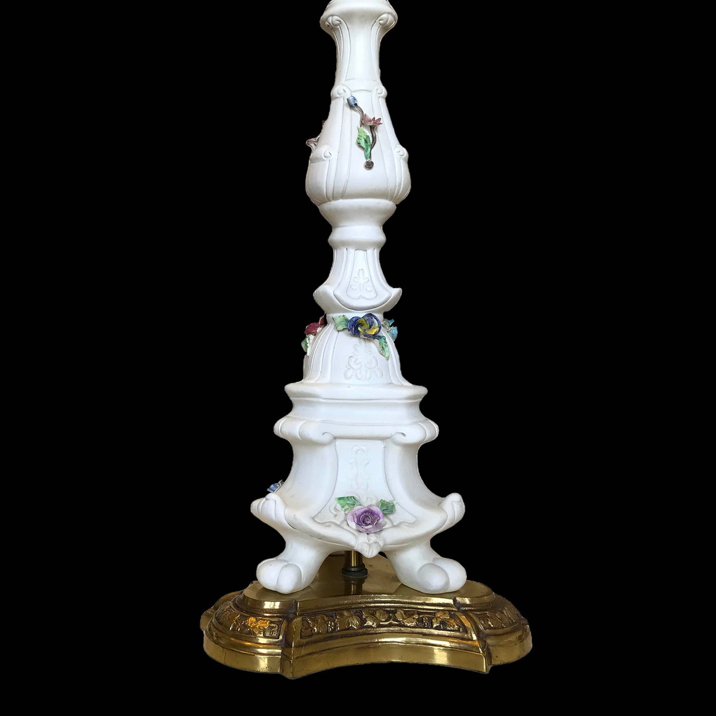 Bassamo-White-Floral-Porcelain-Capodimente-Table-Lamp.-Shop-eBargainsAndDeals.com