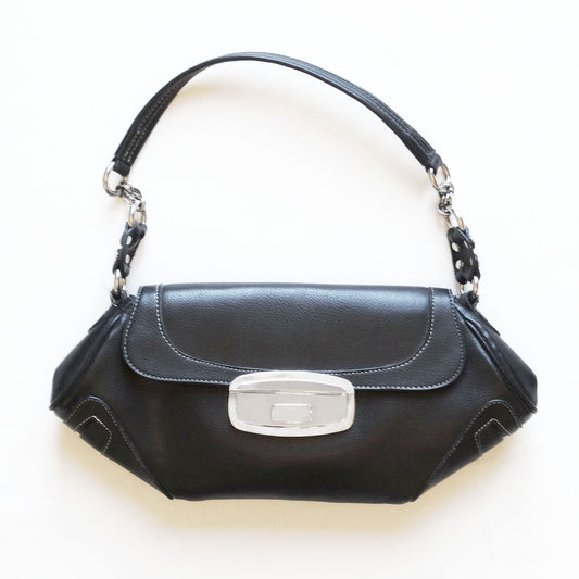 Black-Pebble-Leather-Envelope-Bag.Front-view-bd.-Shop-eBargainsAndDeals.com