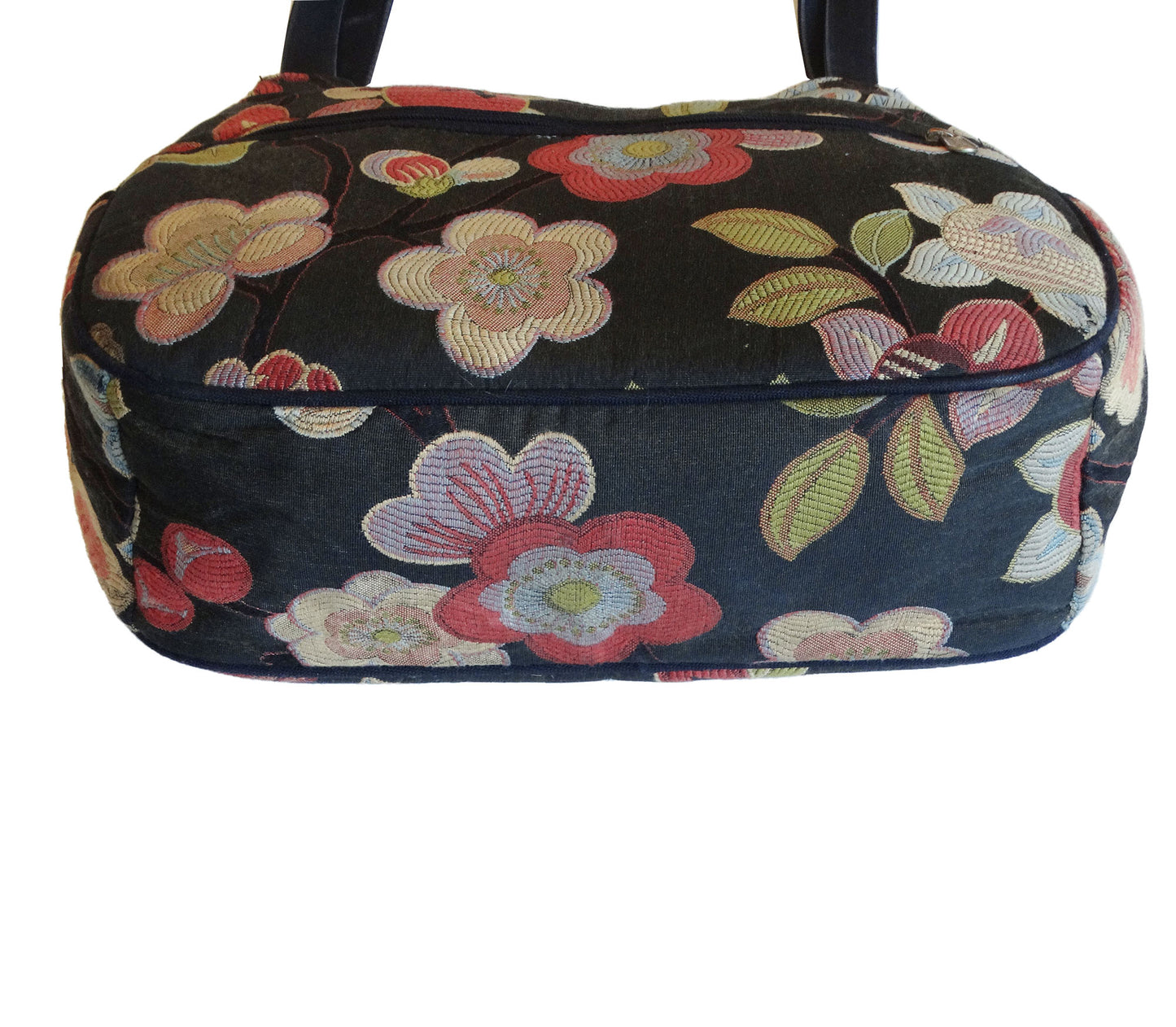 Danny-K-Beverly-Hills-Floral-Tapestry-Bag.-Bottom-view.-Shop-eBargainsAndDeals.com