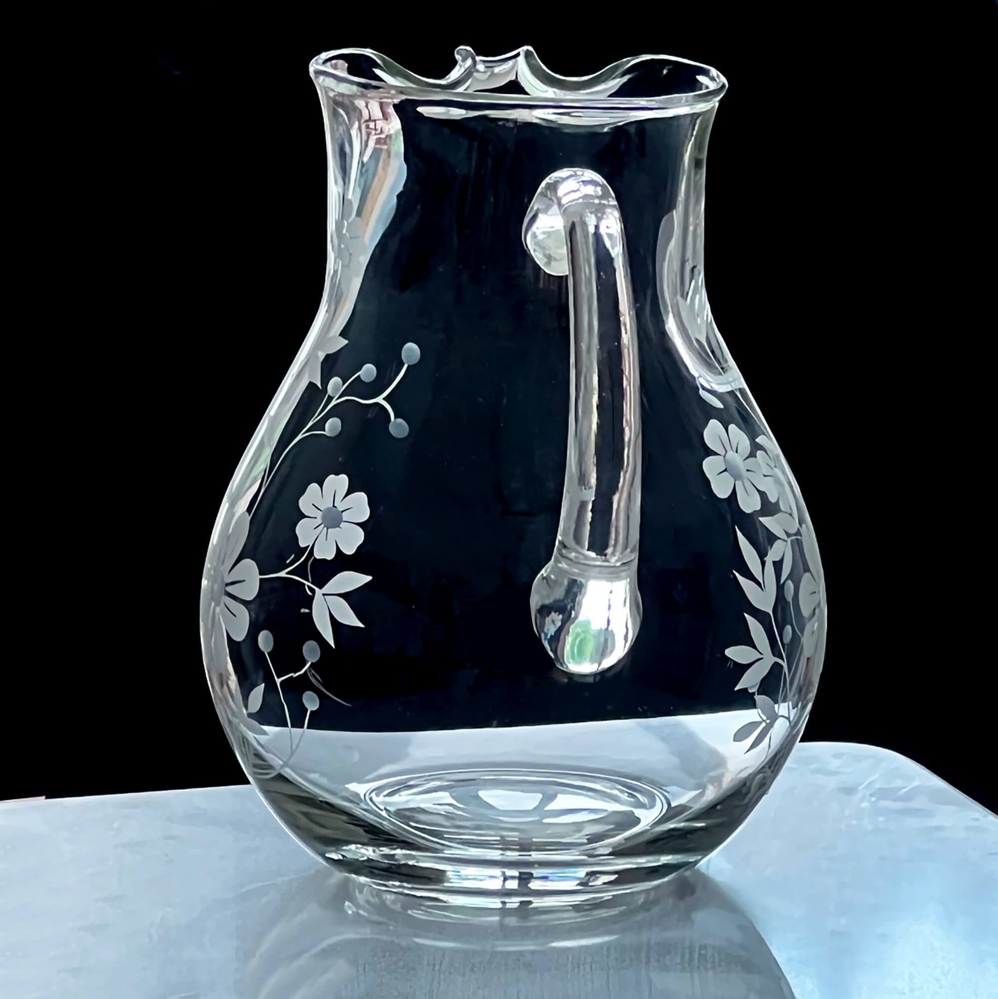 JAV6-by-Javit-Mid-Century-Etched-Floral-Crystal-Glass_-Pitcher_-View-of-handle