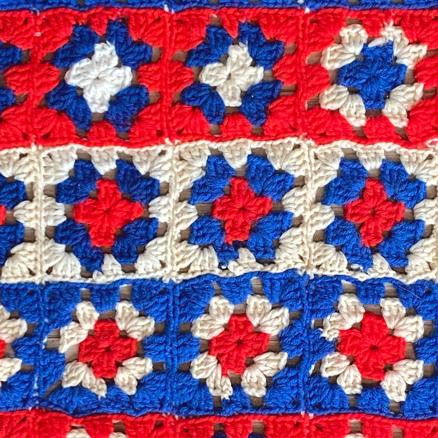 Red_White_Blue_Patriotic_CrochetBlanket_48x60_Handmade_Vintage_1970s, close-up-view.